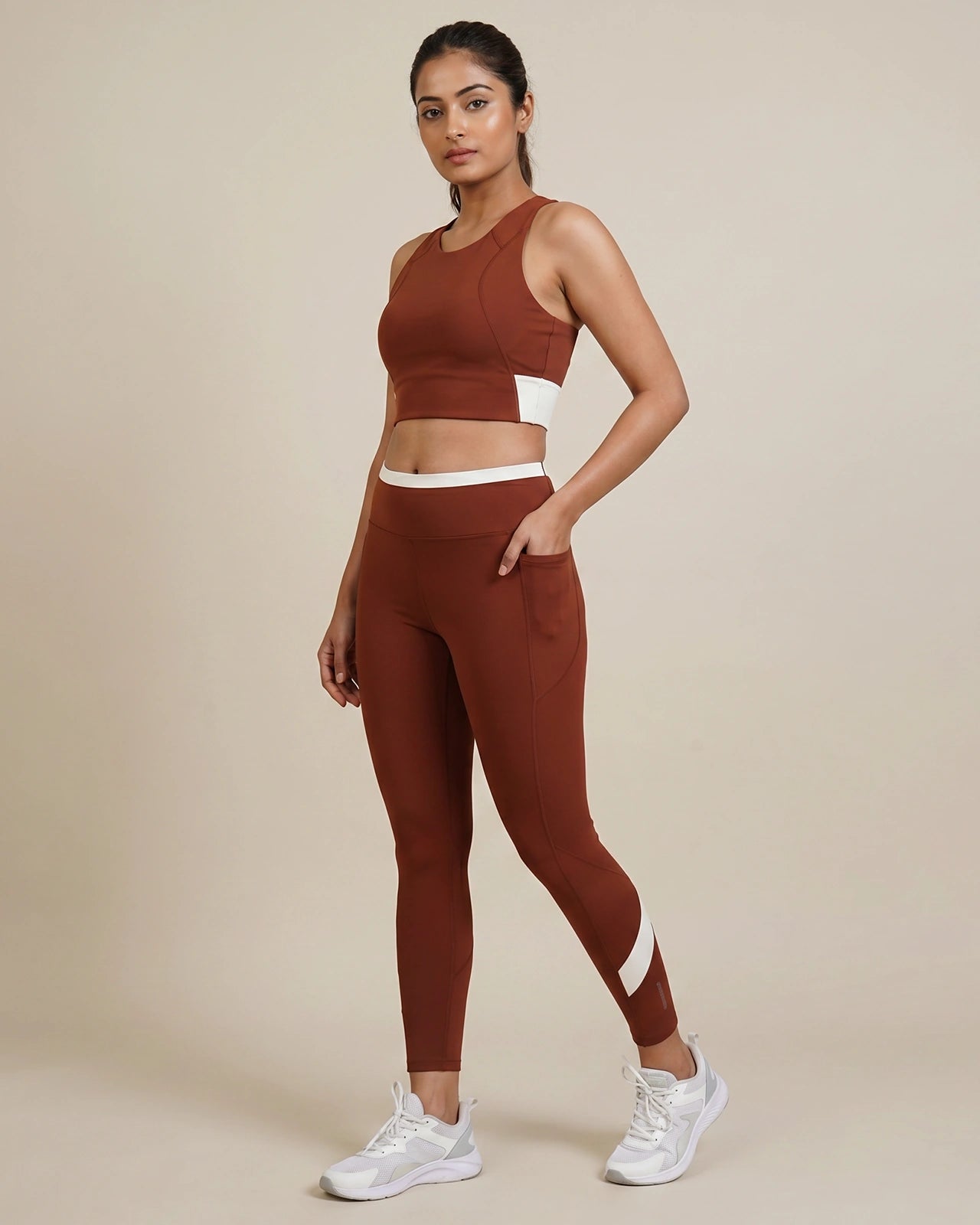 Qurve™ Studio Set Brown