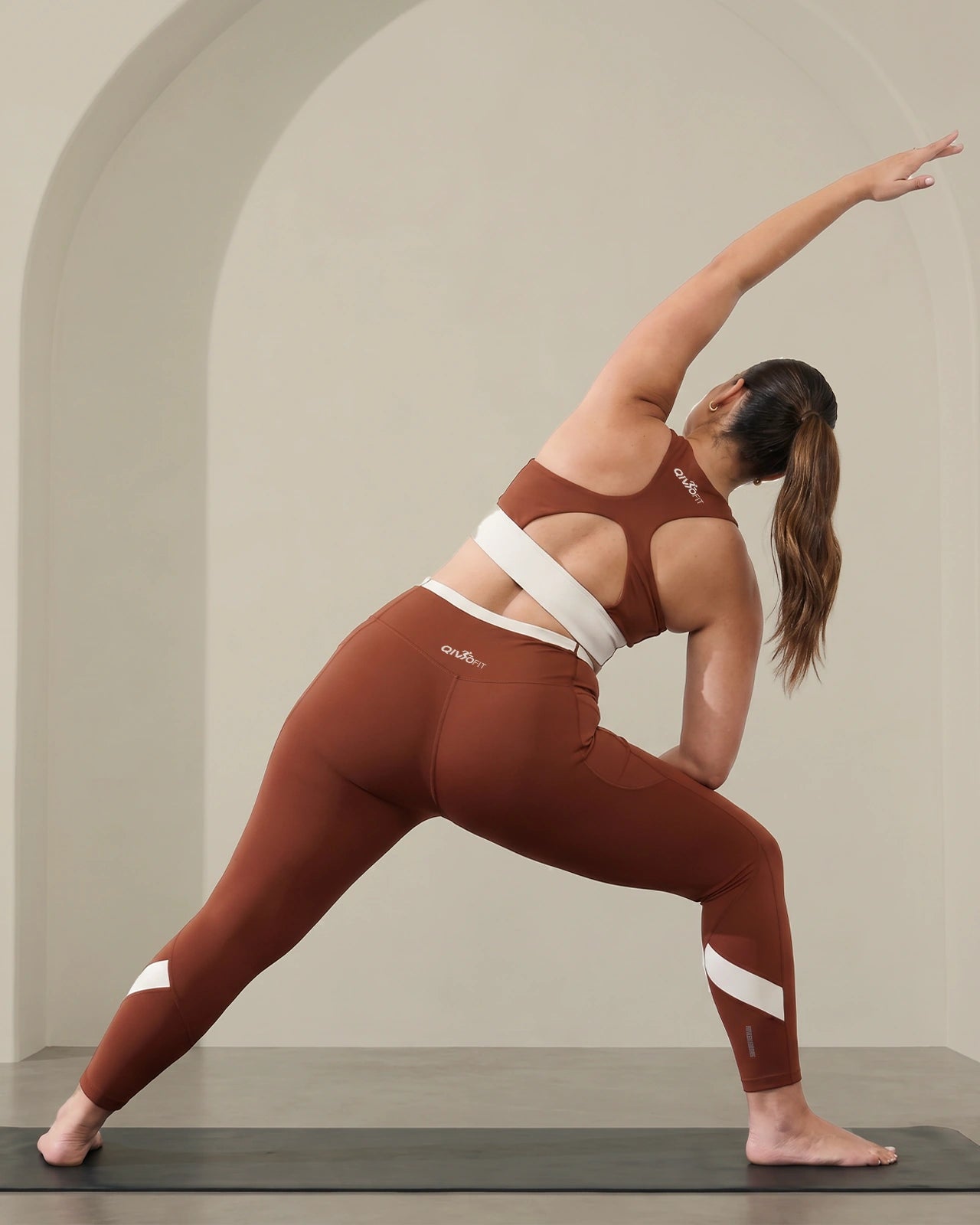 Qurve™ Studio Set Brown