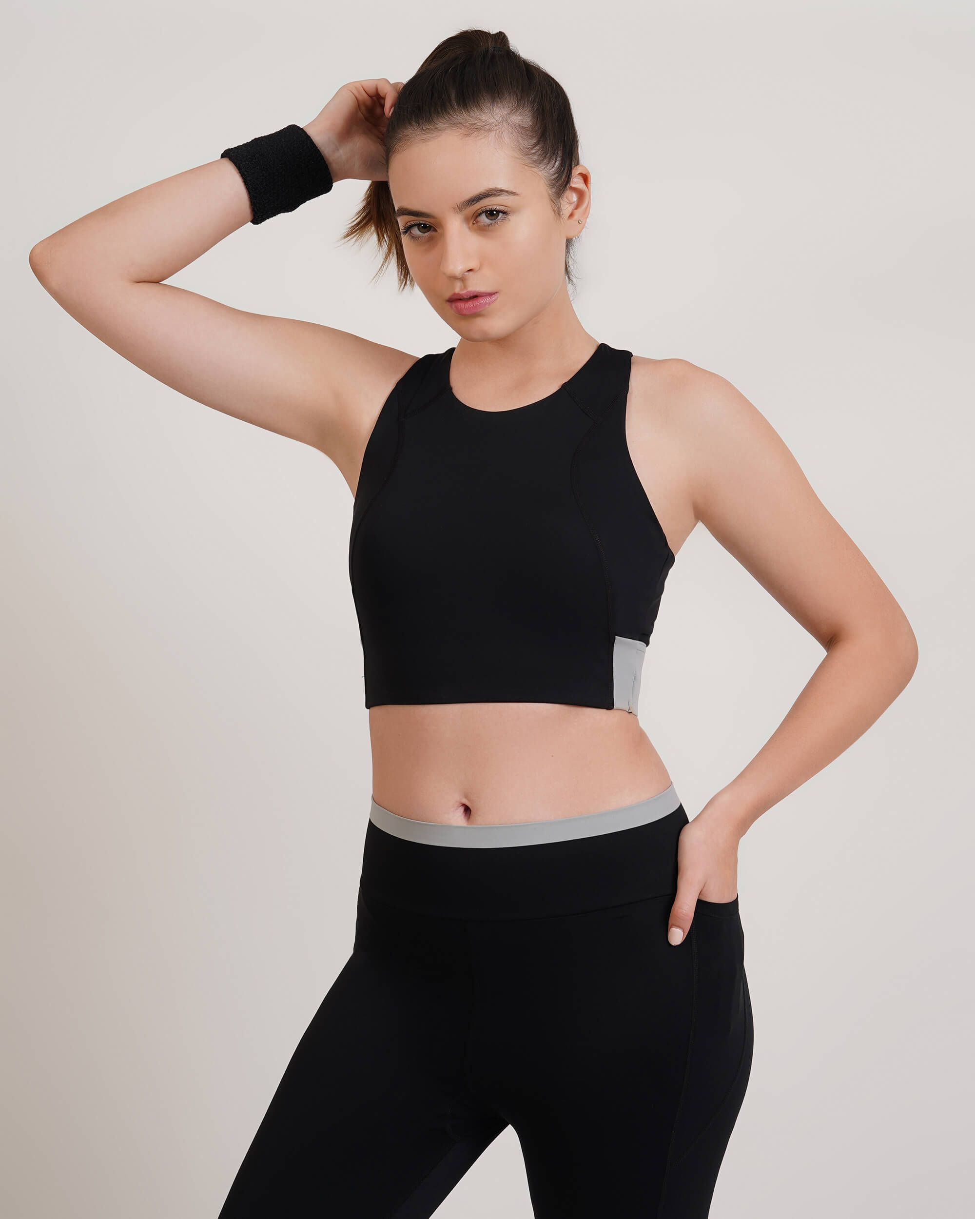 Qurve™ Zen Sports Bra Black