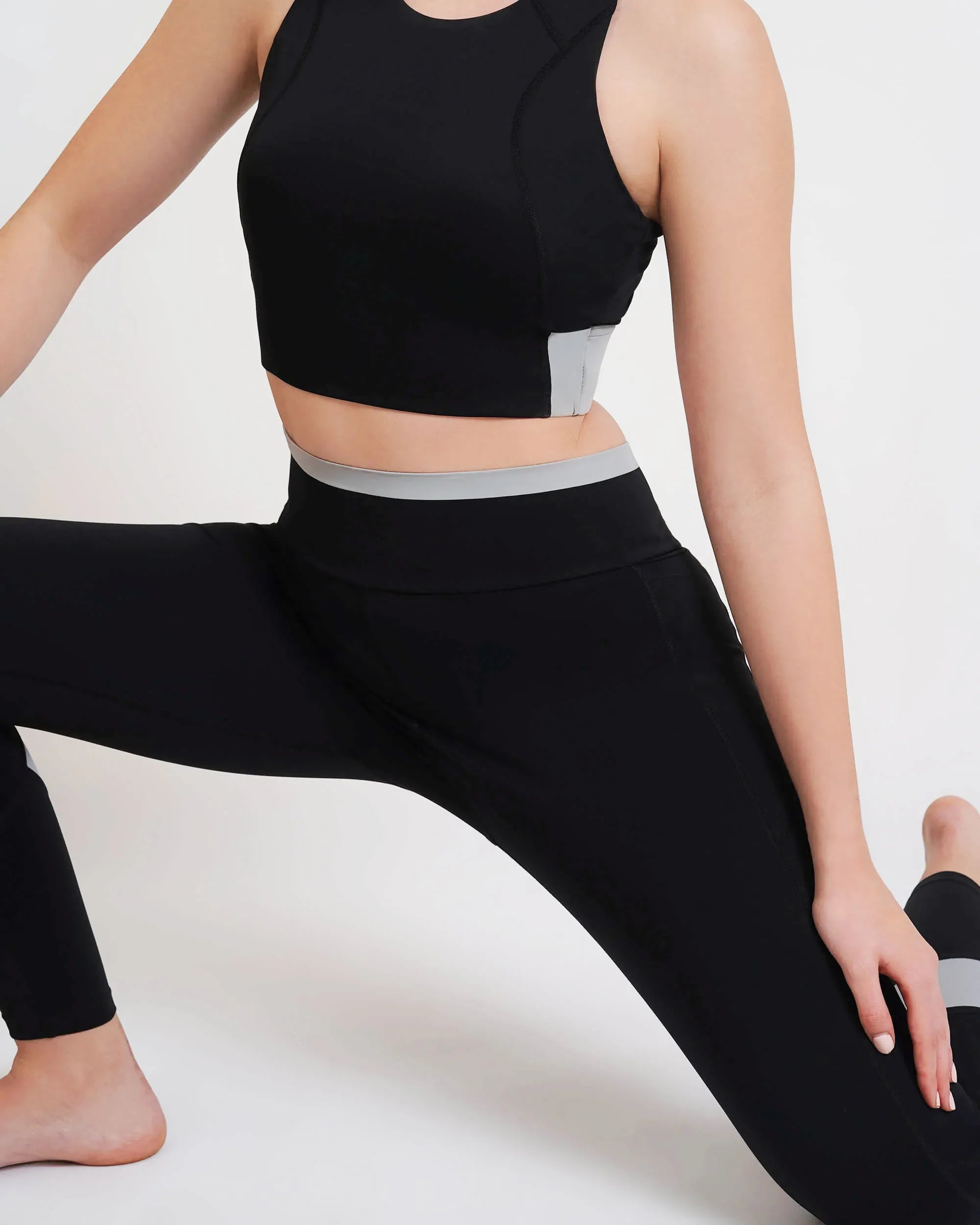 Qurve™ Contour High-Rise Leggings Black